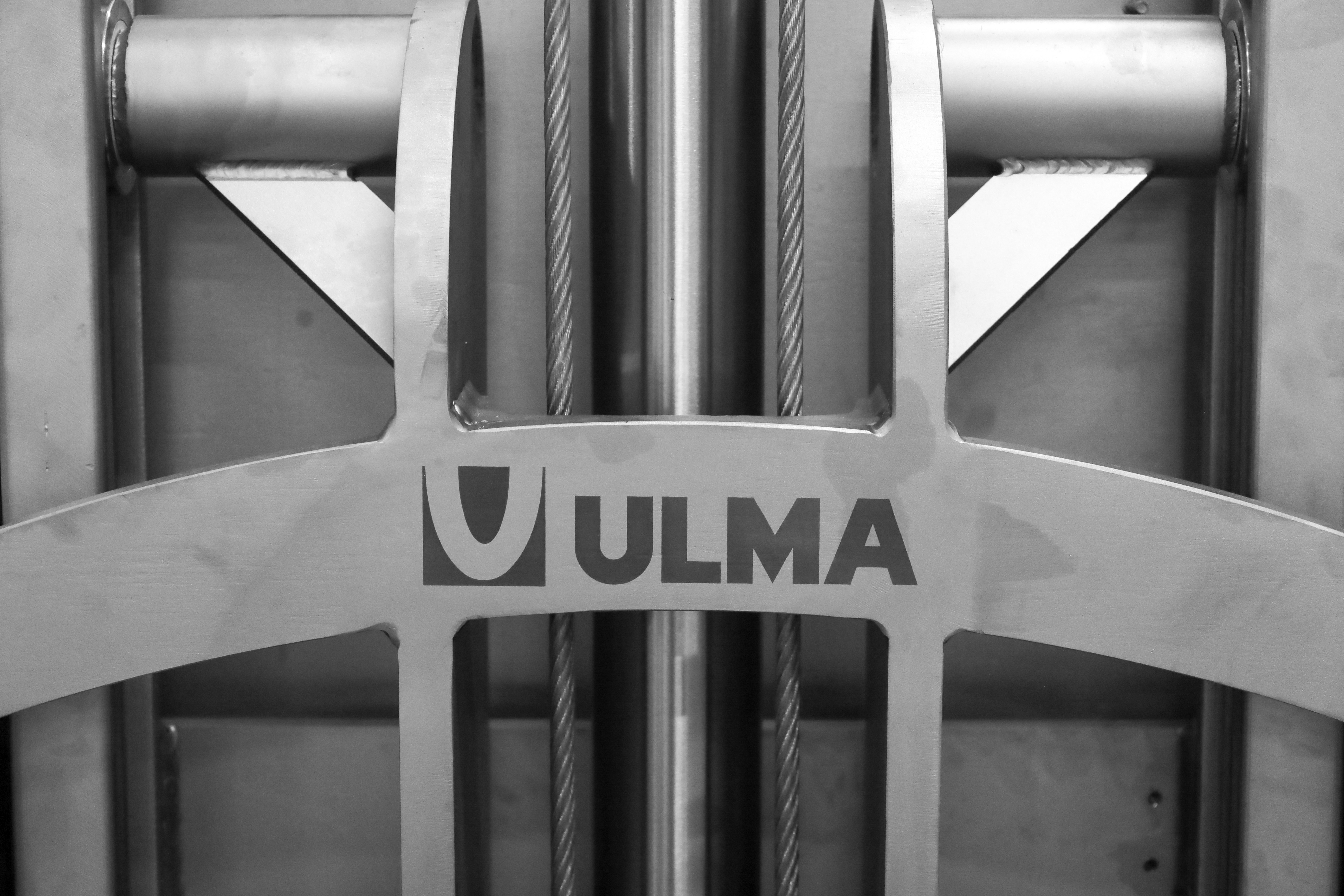 Alcor Expands Its Range with ULMA Lifting Solutions: Stainless Steel Handling for the North East